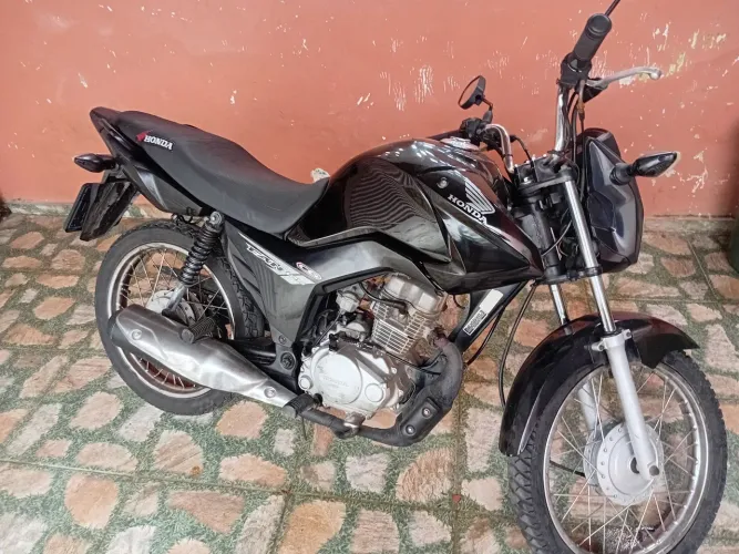 CG 125 2014: troco em moto 250cc