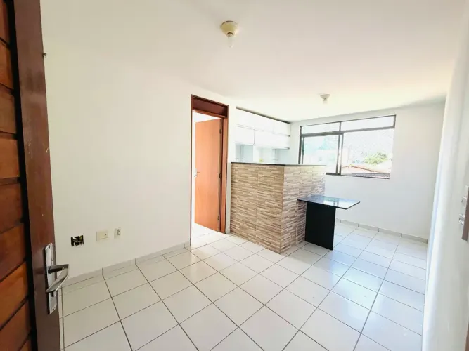 APARTAMENTO À VENDA EM MANAÍRA