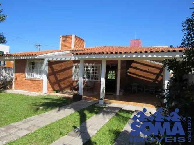 Casa a venda no bairro Canasvieiras - Florianópolis/SC