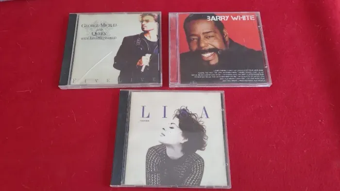 Lote com 3 CDs pop internacional