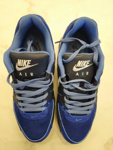 Tênis Nike Air Max Command - Tamanho 42. Original e Estado de Novo