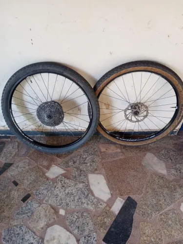 Rodas Absolute 31mm Boost Tubless