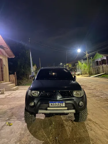 Mitsubishi L200 Triton HPE 3.2 CD TB Int.diesel AUT 2009