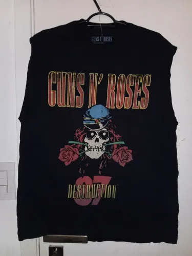 Regata Guns and Roses (Tam. P)