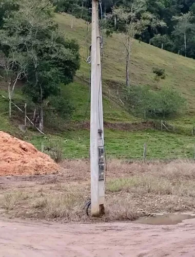 Poste padrao