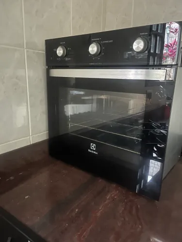 Forno de embutir