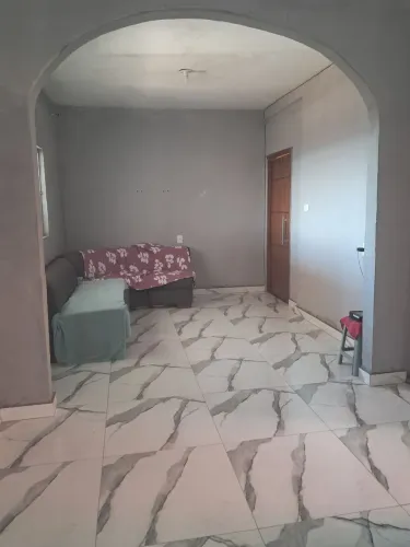 Vendo ótima casa