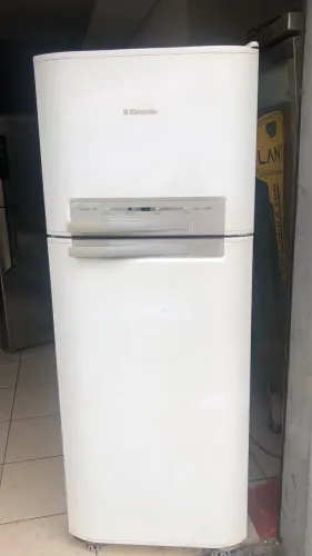 Geladeira novíssima funcionando perfeitamente