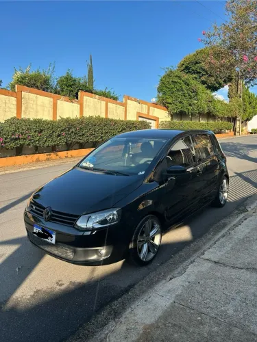 Volkswagen Fox 1.0 MI Total Flex 8V 5P 2011
