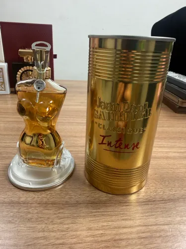 Perfume Classique Intense 50ml ( descontinuado)