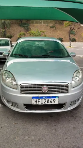 Fiat Linea 1.9/ HLX 1.9/1.8 Flex Dualogic 4P 2011