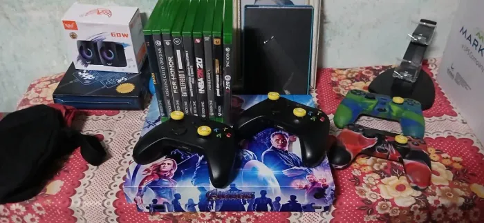 Xbox one X 1tb ENVELOPADO