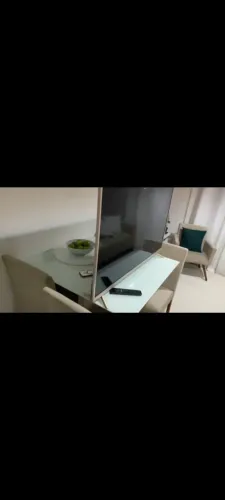 VENDO TV PHILCO 49 POLEGADAS COM DEFEITO NA IMAGEM 