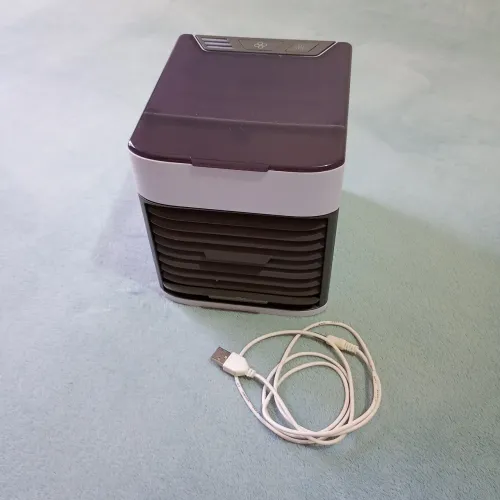 Mini Ar-condicionado Climatizador de mesa Arctic Air Cooler Portátil.