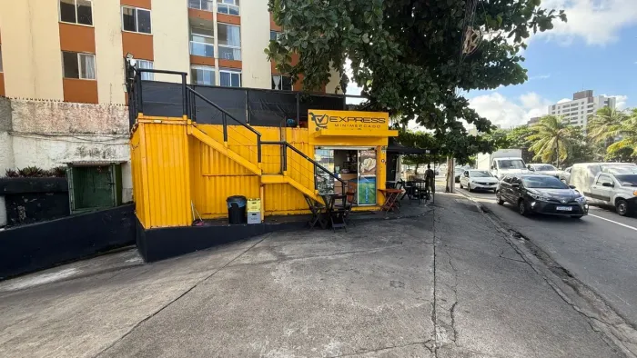 OPORTUNIDADE NA PITUBA - Passo ponto mini mercado / contener 