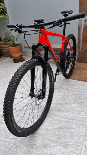 Vendo MTB CALOI CARBON
