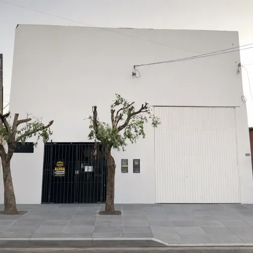 IMÓVEL COMERCIAL PARA LOCAÇÃO - BAIRRO SANTOS DUMONT | TRÊS LAGOAS/MS