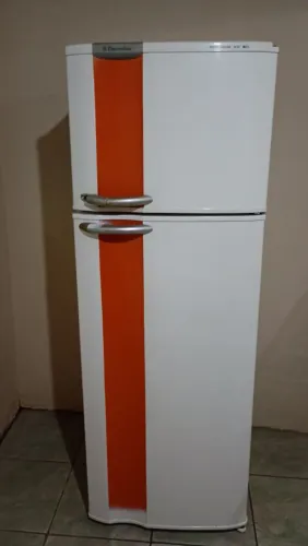 Geladeira Electrolux dúplex