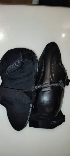 Joelheira Vapor Knee Alpinestars Original - Excelente Proteção