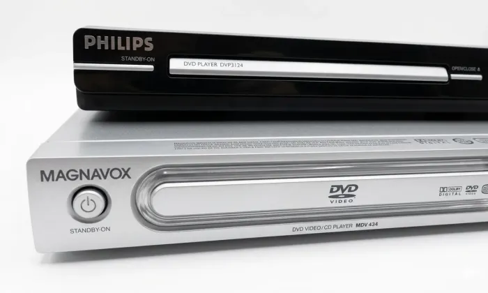 2 aparelhos DVD 