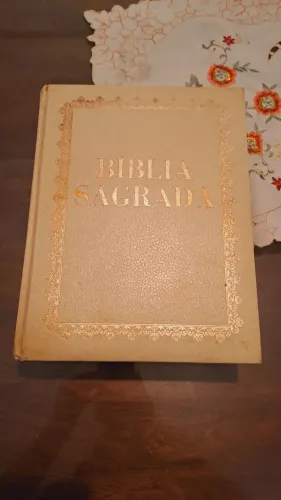 Biblia sagrada Edição Luxo