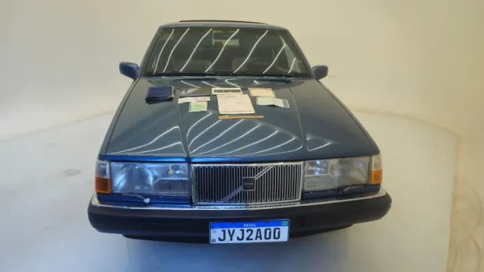 Volvo 960 Sedan 1993