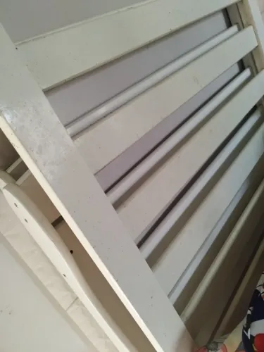 Berço que vira cama