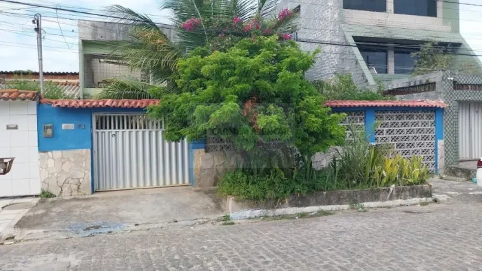 CASA EM PEIXINHOS