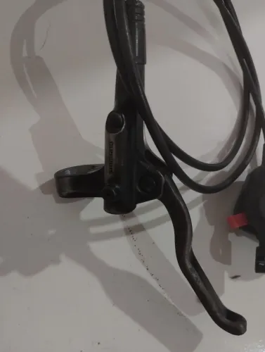 Freio MT 200 Shimano