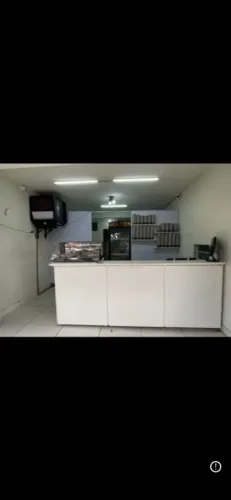 Vendo ponto comercial R$7.800 em frente a ufu Santa Mônica