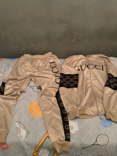 Conjunto d Gucci 