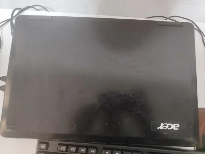Notebook Acer , mais impressora 