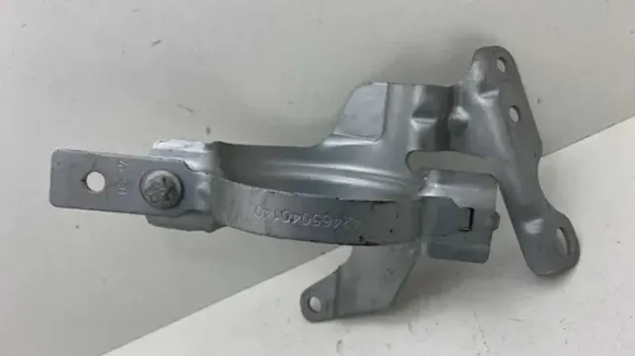 Suporte Bomba Agua Mercedes Gla200 2015/2018 A2465040140 