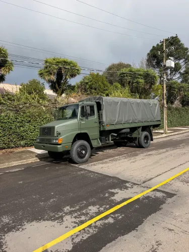 MB LA1418 4x4