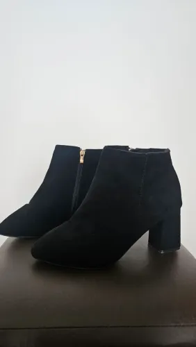 Bota cano curto