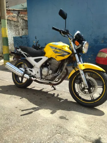 Vendo moto Honda CBX Twister