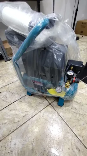 Compressor de Ar Makita 2HP 130PSI MAC700 127v Novo