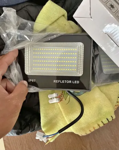 Refletor LED 100W IP67 à Prova D'Água 6500K Branco Frio Bivolt