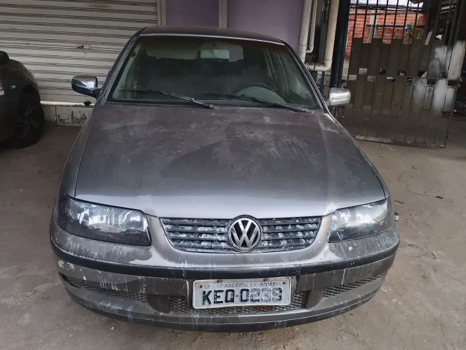 Volkswagen Gol Geração III Power 1.0 MI 16V Gasolina Mec. 4P 2002