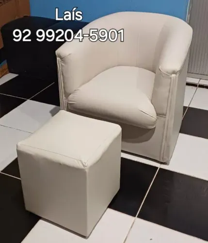 Poltrona em corino várias cores