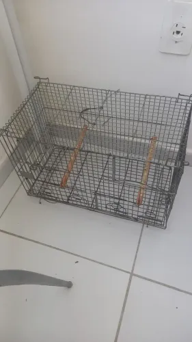 Vendo gaiola de ferro