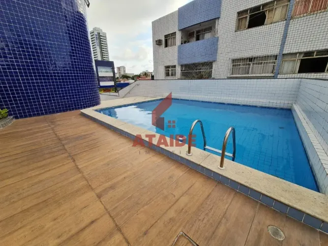 Apartamento com 3 quartos, dependência completa e 2 vagas em Piedade