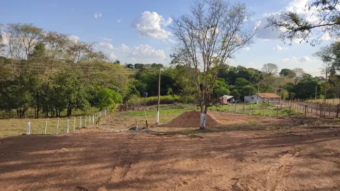 CHÁCARA A VENDA,NA REGIÃO DE CALDAZINHA GO.