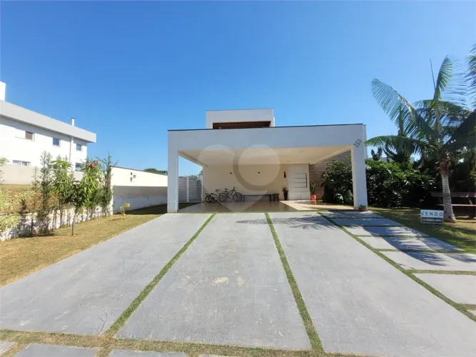 Casa à venda com 3 quartos no Condomínio Evidence em Araçoiaba da Serra SP
