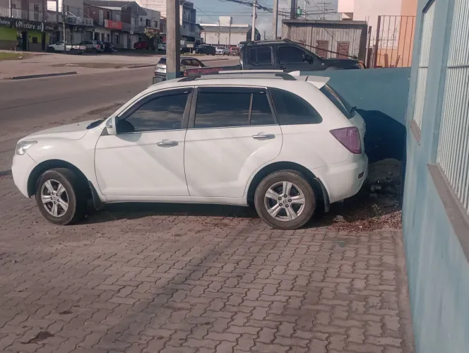 Lifan X60 1.8 16V 128cv 5P Mec. 2014