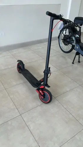 Patinete Elétrico Dobrável 400W 30km/h para Trabalho, Faculdade e Lazer