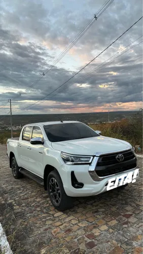 Toyota Hilux CD SRX 4X4 2.8 TDI 16V Diesel Aut. 2022