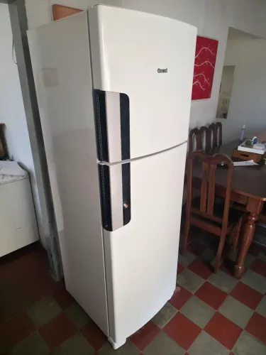 Geladeira Consul Frost Free Duplex de 386 litros na cor branca
