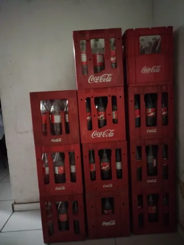  10Caixas + garrafas de 1 litro coca cola 