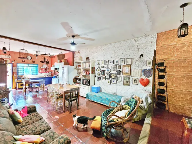 Chácara à venda no Bairro Jardim do Trevo, próximo ao Depósito Magazine Luiza - Ribeirão P